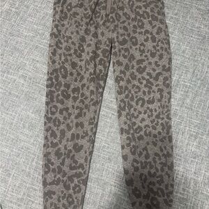 Old Navy Gray Sweatpants Joggers